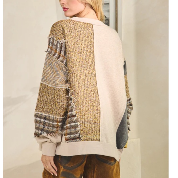 Oli and Hali “ Avery  “ OLi and Hali  MIXED FABRIC LONG SLEEVE TOP 81 - Picture 5 of 6